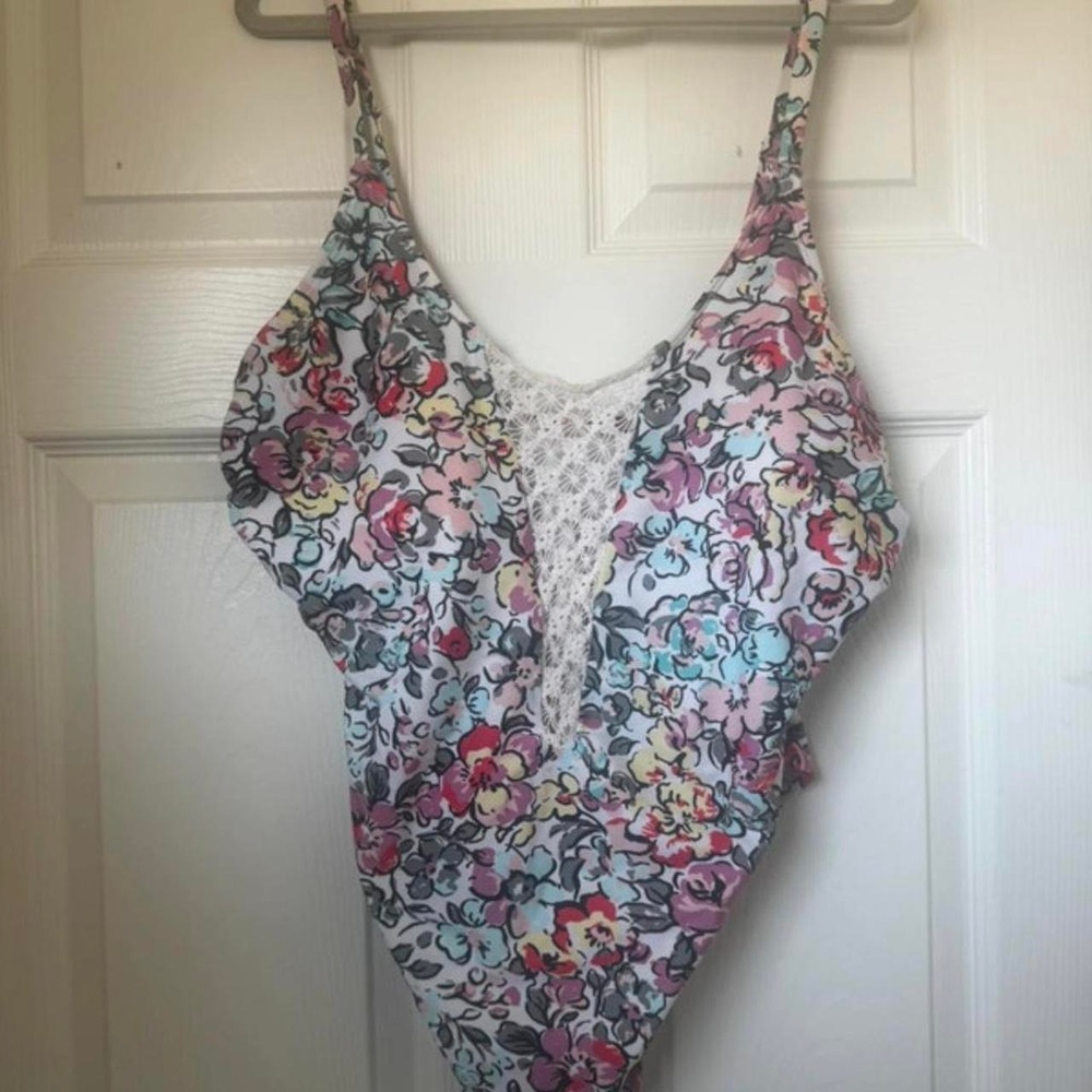 Rue Bleu by Rue21 Floral One Piece Swimsuit Lace V-Neck Multi Color 1X